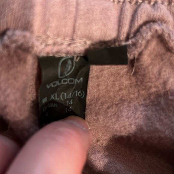Volcom Stone sweats. Girls size XL (14/16) - Picture 4 of 5